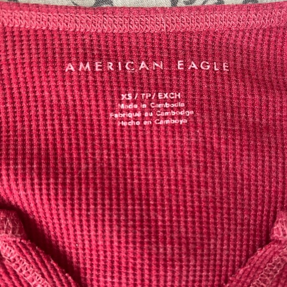 american eagle long sleeve v neck shirt - Picture 2 of 2